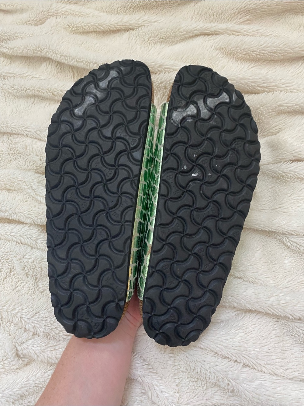 Birkenstock Arizona sandals Gator Gleam metallic green Sz 39 narrow - Picture 6 of 6